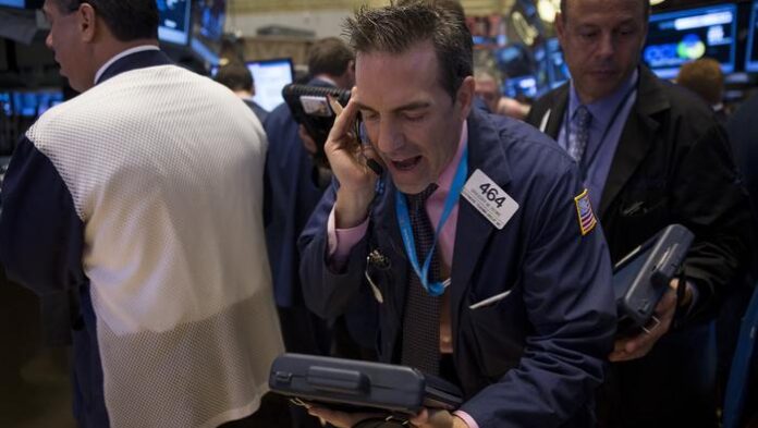 headline_NYSE_TRADERS_13.jpg