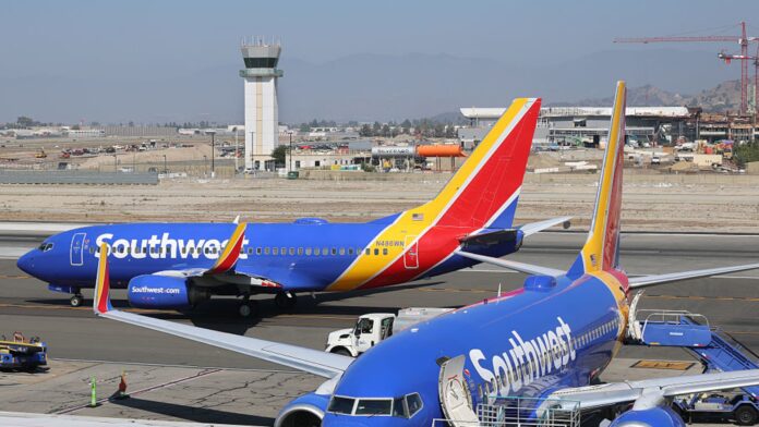 108209101-1759876315984-gettyimages-2239359668-1525153-me-burbank-airport-ajs-11.jpeg